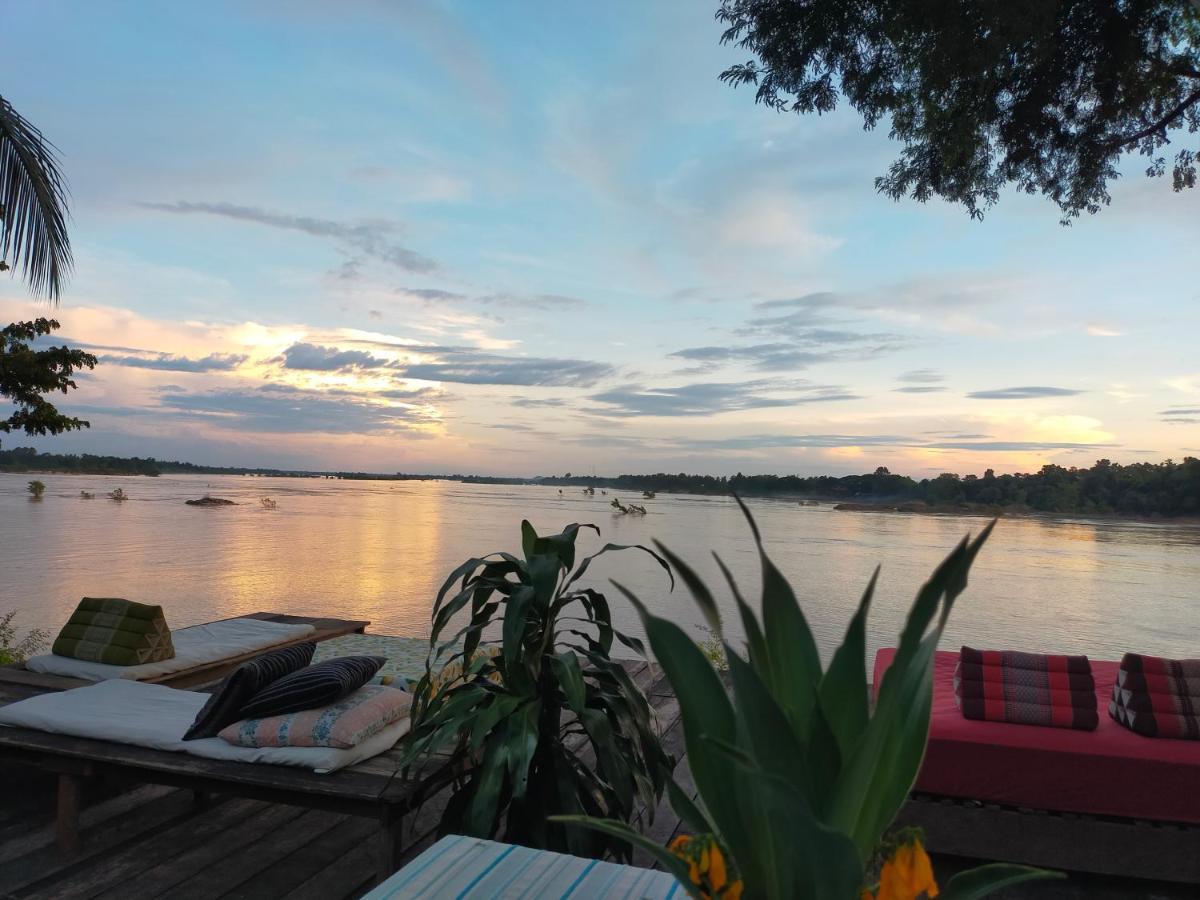 Pomelo Restaurant And Guesthouse- Serene Bliss, Life In The Tranquil Southend Of Laos Ban Khon エクステリア 写真